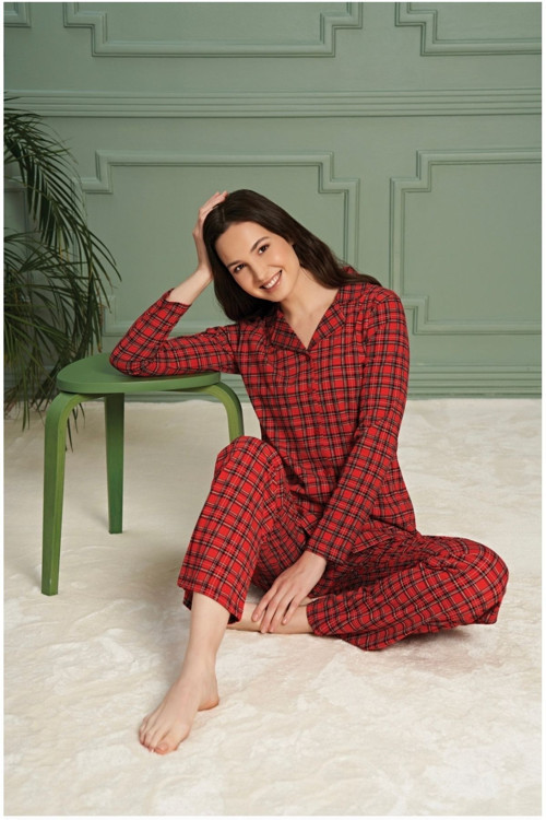 Pamuklu Kadın Uzun Kol boydan düğmeli Ceplı Pijama Takım