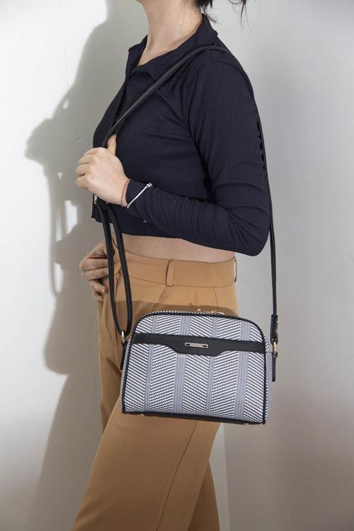 Kadın Çapraz Çanta 1093-42093  Silver Polo ÇAPRAZ BAYAN ÇANTASI M132 SİYAH BEYAZ-MAT S