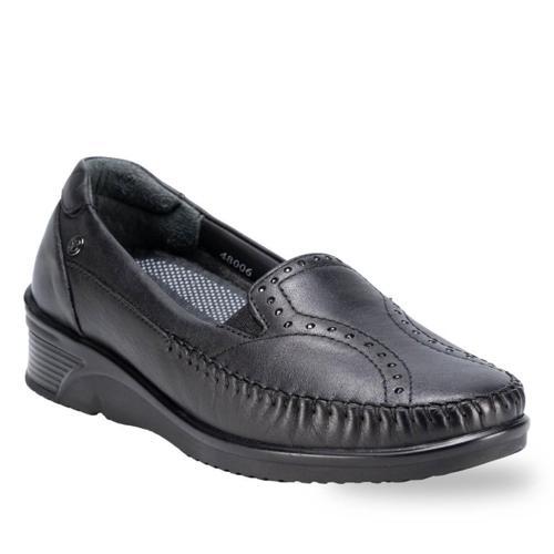 ERVA ORTOPEDİK YUMUŞAK ESNEK KADIN AYAKKABI