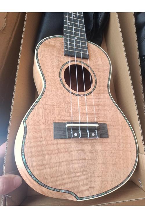 Özel Yapım Concert Boy Maun Hareli Ukulele Ve Kılıf Pena Hediyeli