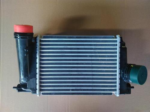 TURBO RADYATÖRÜ INTERCOOLER MEGANE 4-KADJAR-TALISMAN-SCENIC-QASHQAI 1.5DCİ- XTRAIL 1.6 64X217.9X282 144614EA0A 144614EA1A 144614EA1B