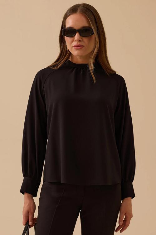 Kadın Dik Yaka Pile Detaylı Bluz 0001 Siyah