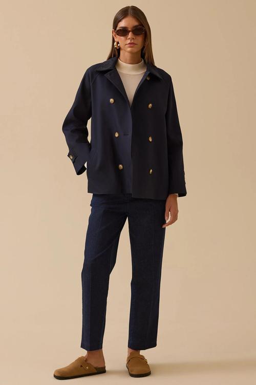 Kadın Düğmeli Cep Detaylı Kısa Trençkot 0001 Lacivert