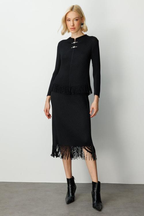 Kadın Kelebek Aksesuarlı Püsküllü Bluz 3909 Siyah