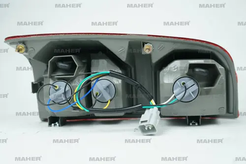 STOP LAMBASI HILUX 2011-2015 VIGO DUYLU AMPULLU SAĞ 81551 0K140