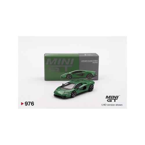 1/64 Lamborghini Countach LPI 800-4 Verde Medio