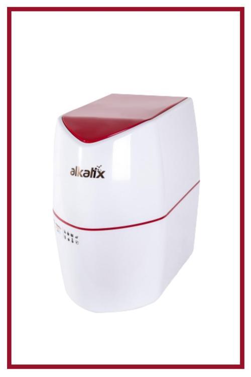 13 Aşamalı Kapalı Kasa Premium Compact Pompasız Mineralli 8 Litre Kırmızı Su Arıtma Cihazı