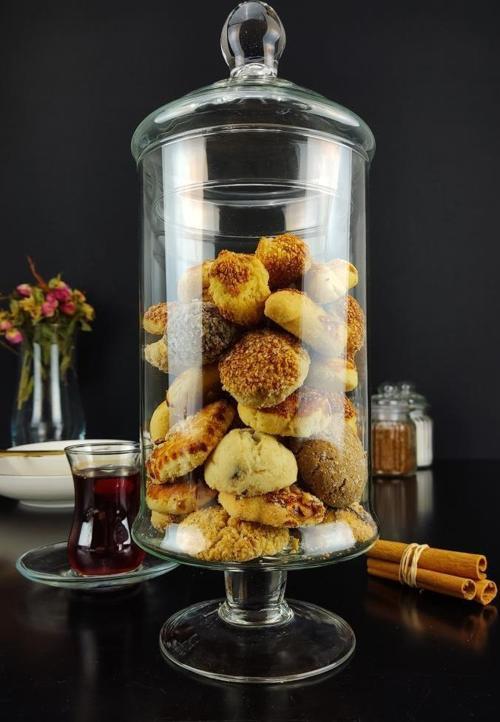 Scatola Cam Kapaklı Ayaklı Sunumluk ve Kurabiyelik 33 Cm - 632/33 C320.045