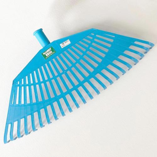 3013 Üçgen Plastik Çim Tırmığı 55cm 23Diş (Sapsız)