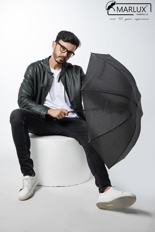 Siyah Gri Ekose Unisex Yarasa Tip Kırılmaz Şemsiye M21MAR077R002