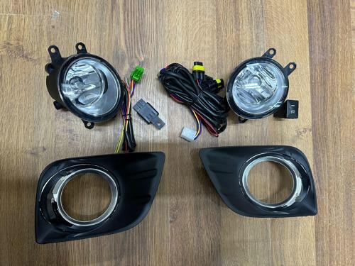Toyota Land Cruiser Prado 150 için Sis Far Set 2010-2013