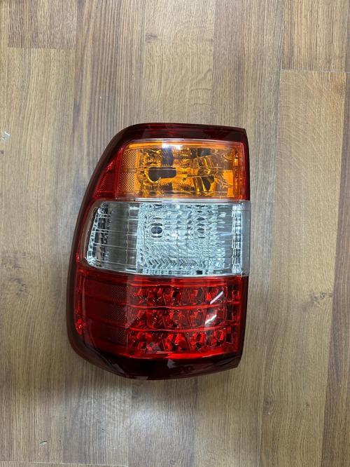 Toyota Land Crusıer Dış Sol Ledli Stop Lambası 2006>