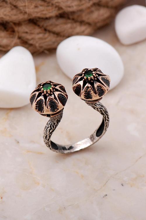 Kök Zümrüt Taşlı Çift Başlıklı Gümüş Yüzük 211