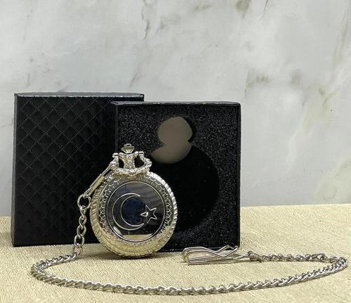 MDB Özel Kutulu Türk Bayrağı Tasarımlı Gümüş Köstekli Saat