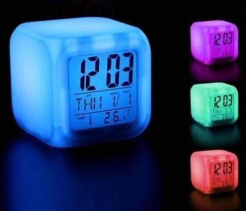 MDB Küp Renk Değiştiren Masa Saati