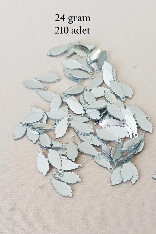 Oya Abiye Bileklik Kolye Pleksi Metalik Plastik Pul Gümüş Renk 24 gram 210 adet - BNC572