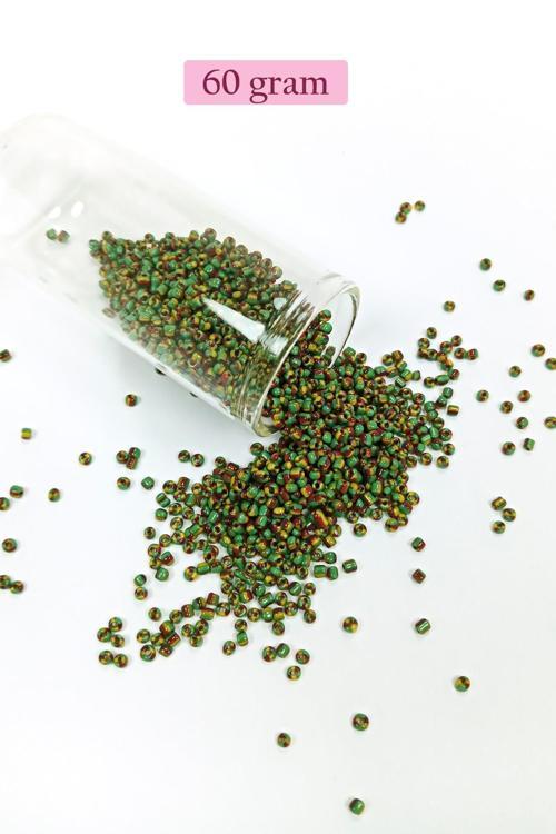 Dökme Cam Kum Boncuk (11/0) 2 mm - 60 Gram - Yeşil Sarı Çizgili - BNC041
