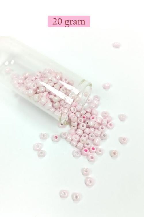 Dökme Cam Kum Boncuk Büyük Boy (6/0) 4 mm - 20 Gram - Toz Pembe - BNC77