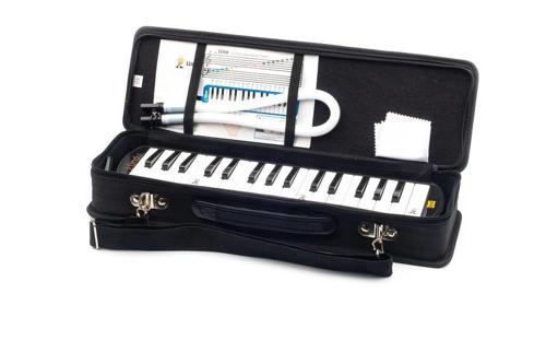 Melodika 32 Tuşlu Özel Çantalı SİYAH