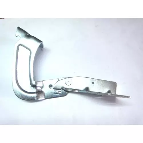 MOTOR KAPUT MENTEŞESİ SAĞ KANGOO 1.5 8200153071