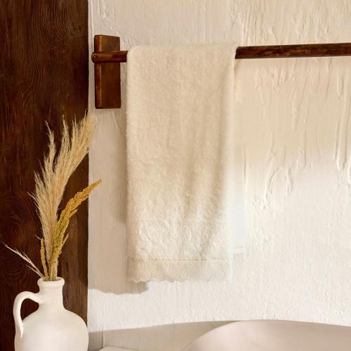 Karaca Artisan Cluster %100 Pamuk Yüz Havlusu 50x90 cm