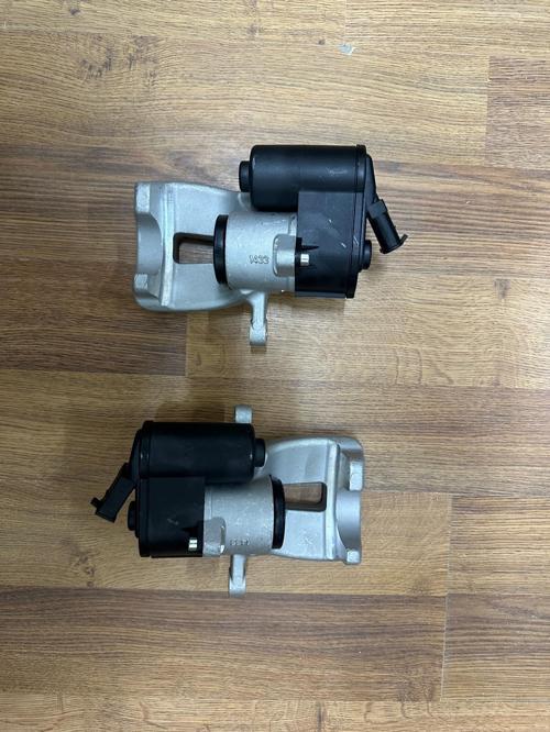 Vw Passat B6 Arka Sağ Sol Kaliper Takım Motorlu 2006>