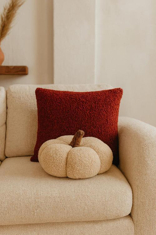 Teddy Dekoratif Balkabağı Yastık Ve İç Dolgulu Kırlent (Kırmızı Ve Krem)-