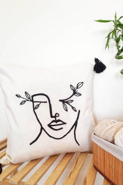 Kırlent Işleme Punch ( Panç ) Hediyelik El Yapımı Punch Işi Panç Dekoratif Yastık Kılıfı Ekru