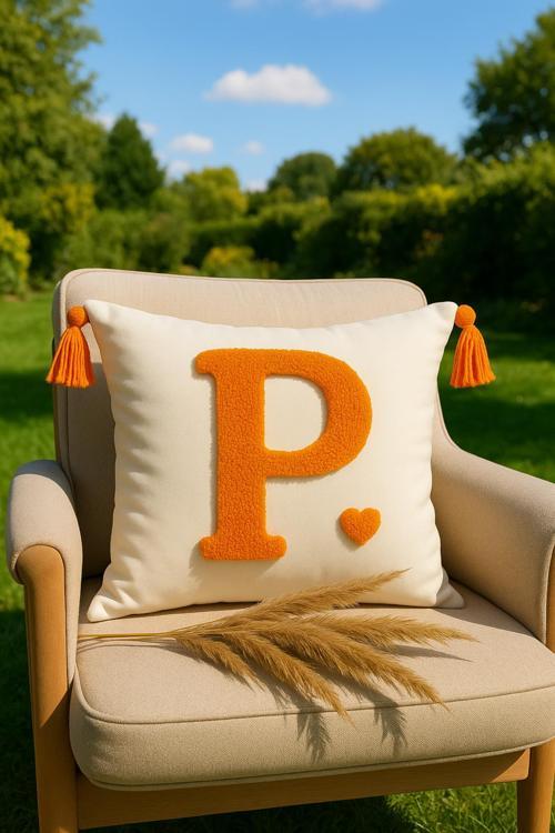 Punch Kırlent Kılıfı Harf Modeli