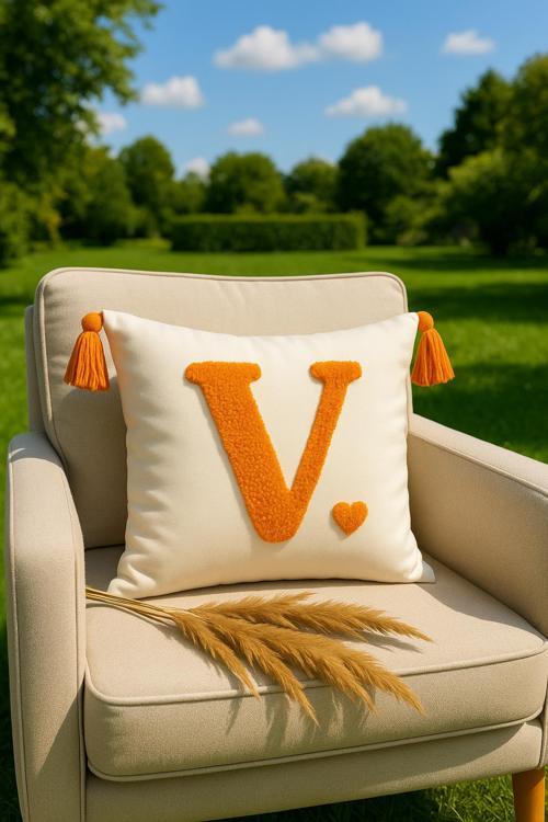 Punch Kırlent Kılıfı Harf Modeli