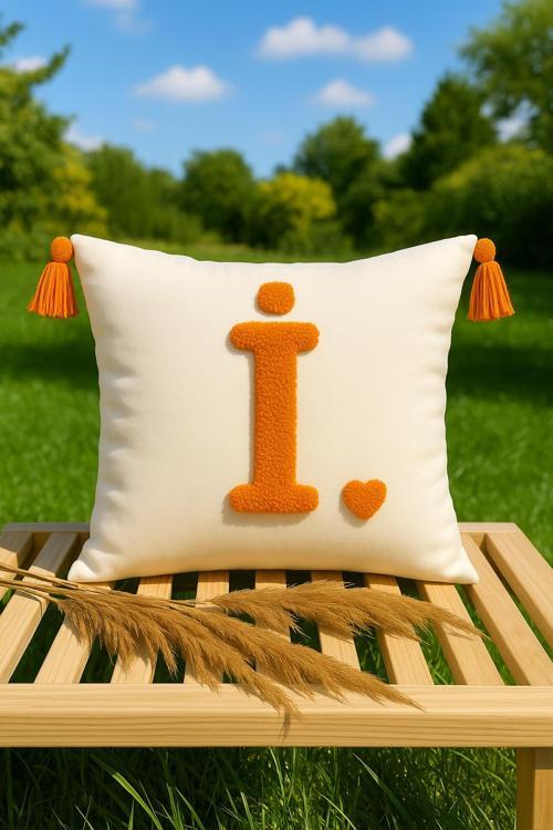 Punch Kırlent Kılıfı Harf Modeli