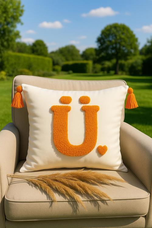 Punch Kırlent Kılıfı Harf Modeli