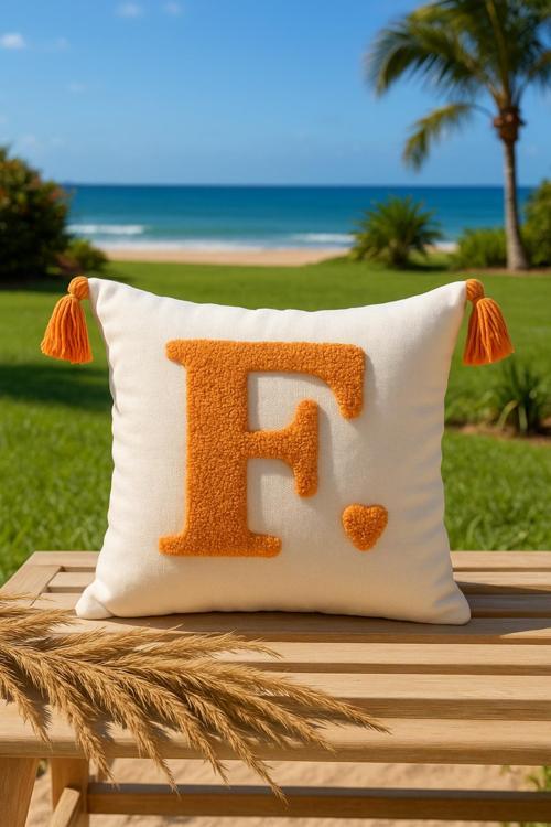 Punch Kırlent Kılıfı Harf Modeli