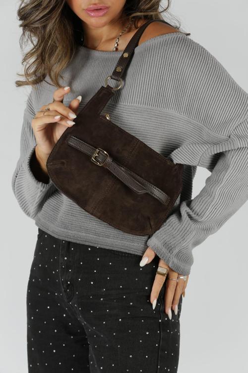  Acı Kahve Süet Gold Toka Detaylı Slım Omuz Çantası