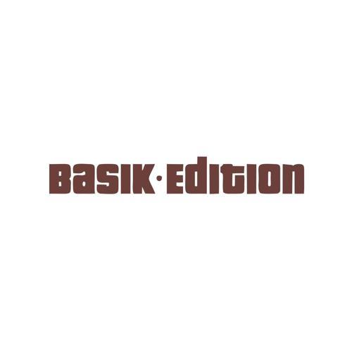 Basık Edition Araba Sticker 17x17 Cm Kahverengi