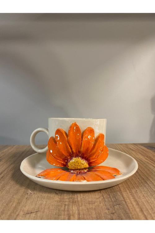 Turuncu Papatya Fincan