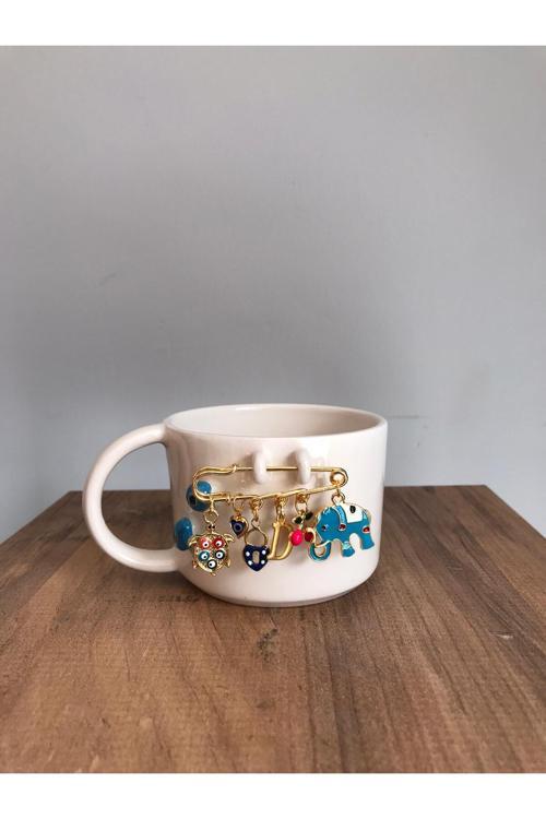 Charmlı Kupa D Harfi