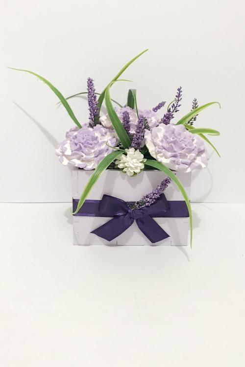 Helene Mor Karanfil Kokulu Taş Aranjmanı