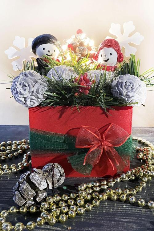 Yeni Yıl Heyecanı Led Işıklı Kokulu Taş Aranjmanı