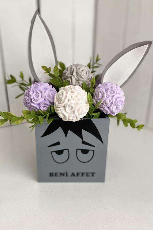 Üzgün Eşek Beni Affet Kokulu Taş Aranjmanı