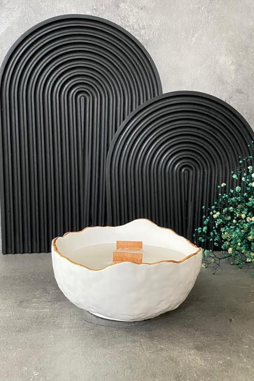 El Yapımı Dekoratif Asimetrik Beyaz Kapta Ahşap Fitil Kokulu Mum