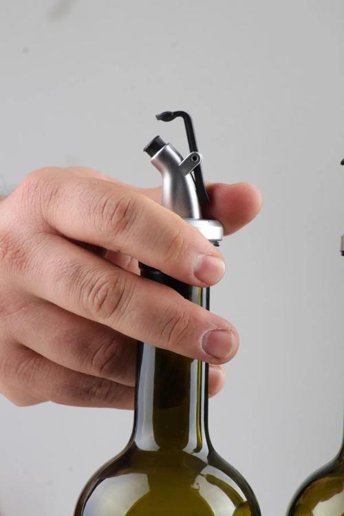 Onlline Kapında 3'Lü Ahşap Stantlı Cam Zeytinyağı Yağı Ve Nar Ekşisi Şişesi 750 Ml Cam Şişe Yağlık