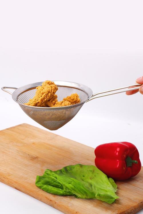 Paslanmaz Çelik Saplı Konik Süzgeç 14 cm