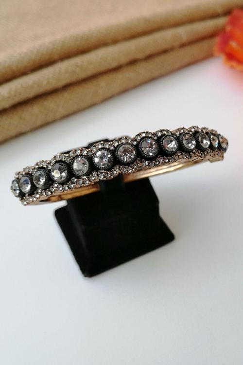 Elmas Montür Bilezik