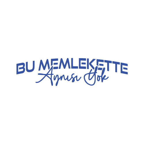 Bu Memlekette Aynısından Yok Sticker 17x17 Cm Mavi