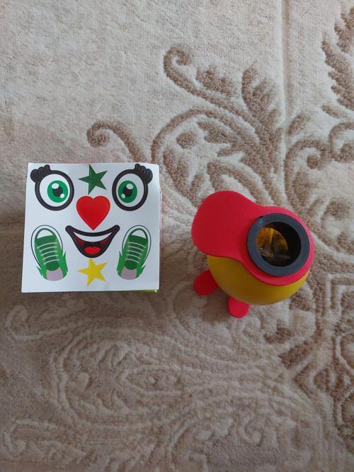 Şapkalı - Stickerlı Çim Adam