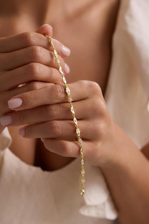 925 Ayar Gümüş Gold Kaplama Fatma ana Eli , Yıldız ve Ay Figürlü Bileklik