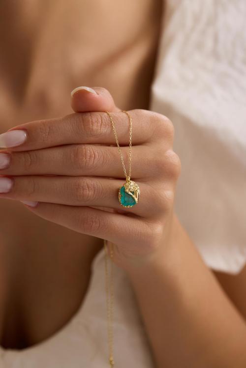 925 Ayar Gümüş Gold Kaplama Su Yeşili Taşlı İlham Perisi Kolye