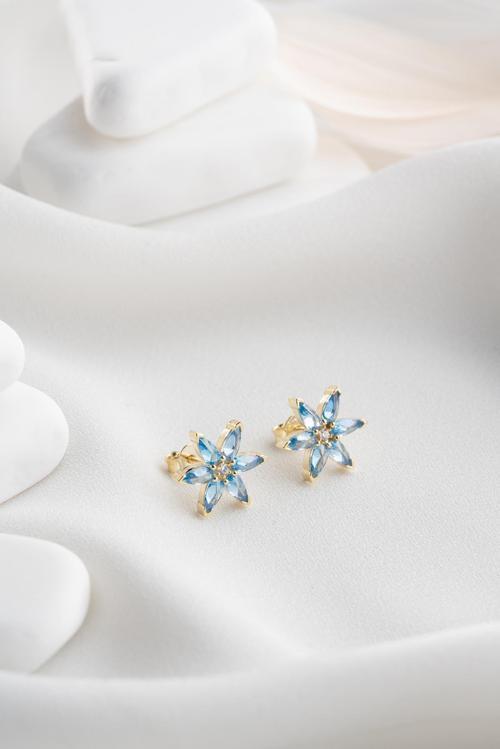 925 Ayar Gümüş Gold Kaplama Mavi Zirkon Taşlı Lotus Çiçeği Küpe