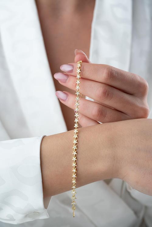 925 Ayar Gümüş Gold Kaplama Zirkon Taşlı Sıralı Yıldız Model Bileklik